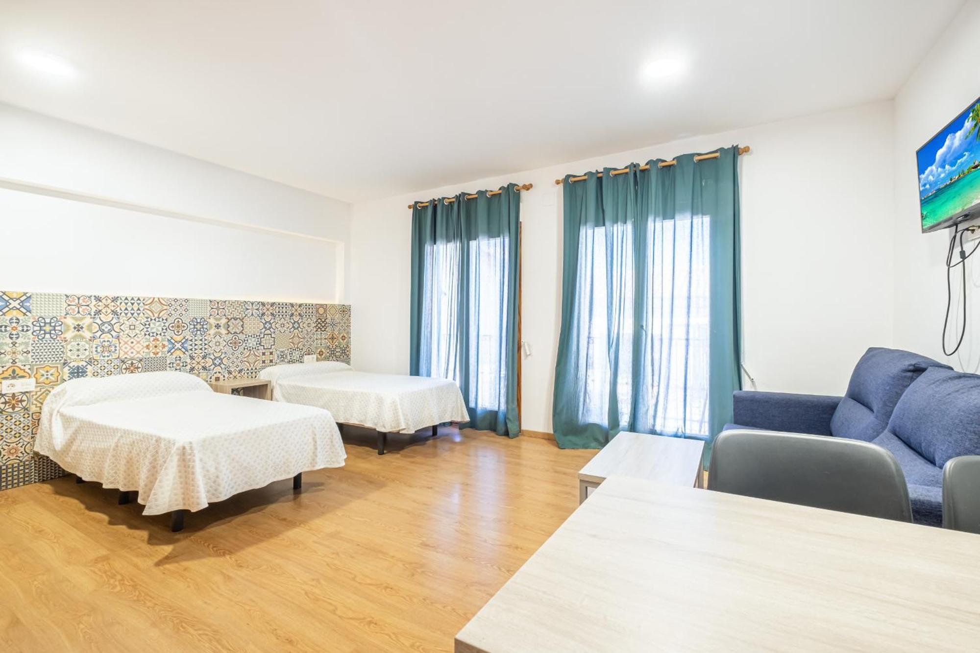 Apartamentos El Castell Benidorm Old-Town Værelse billede