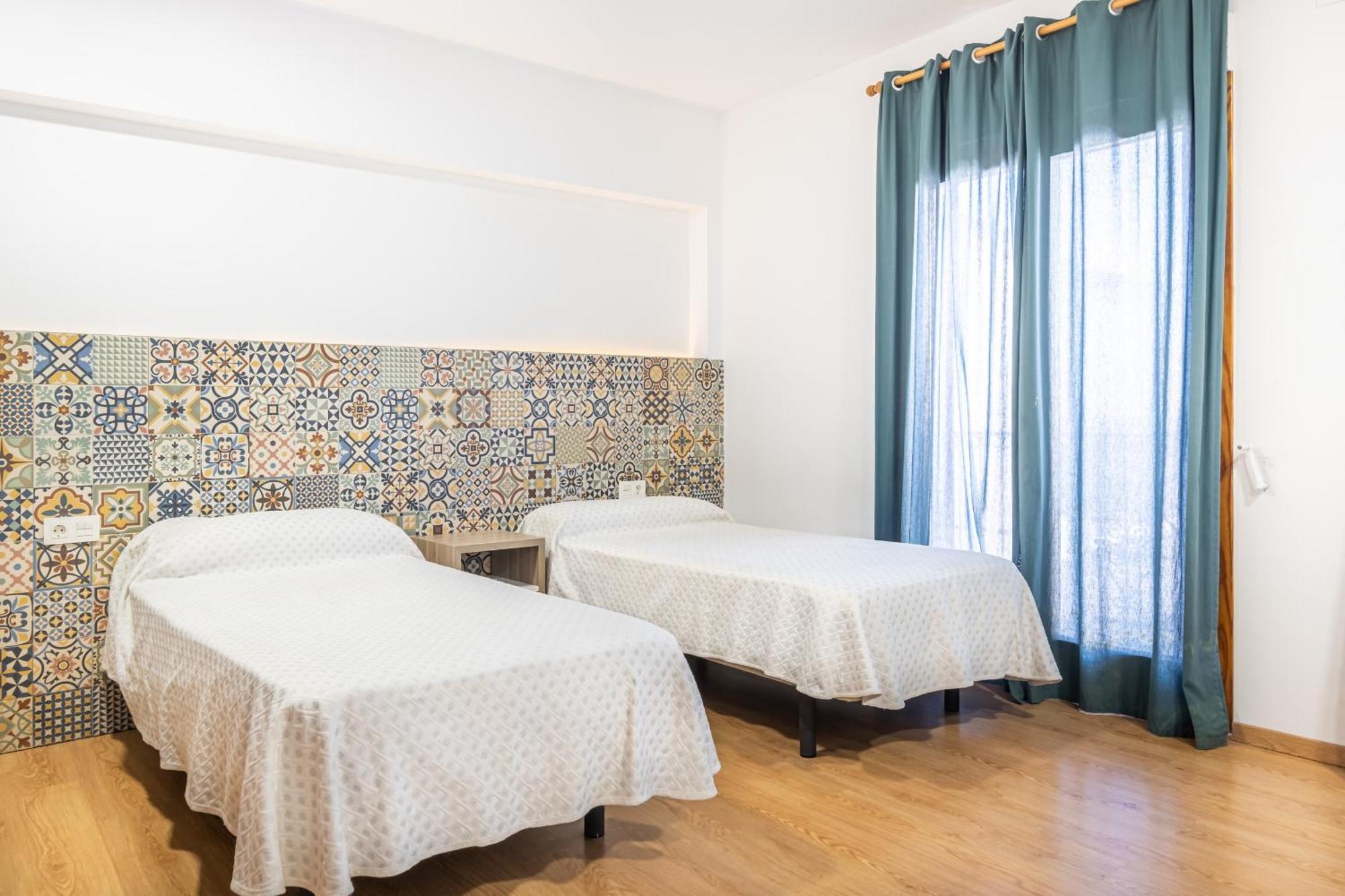 Apartamentos El Castell Benidorm Old-Town Eksteriør billede