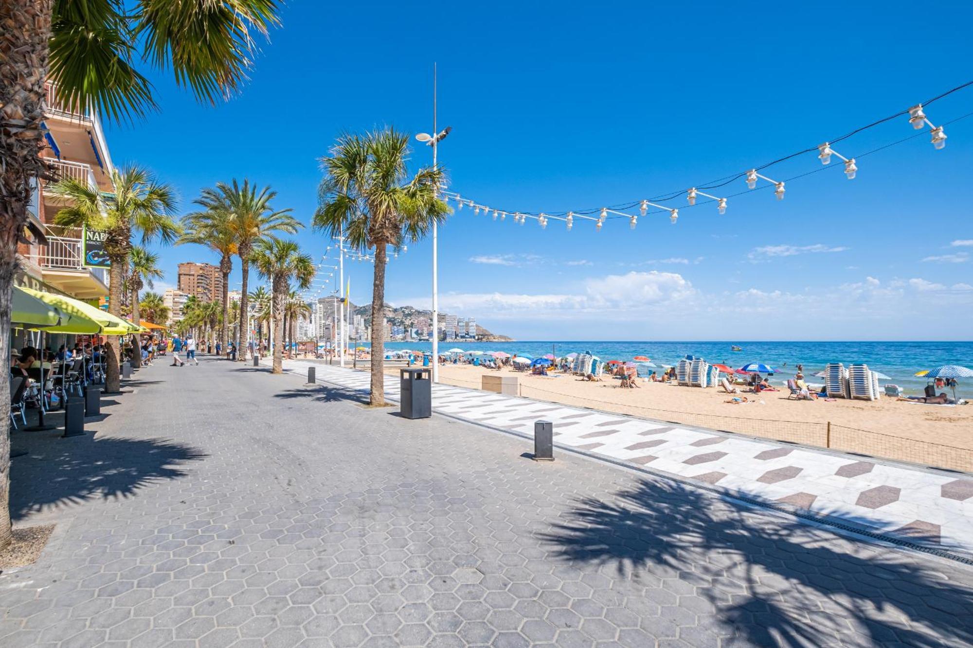 Apartamentos El Castell Benidorm Old-Town Eksteriør billede